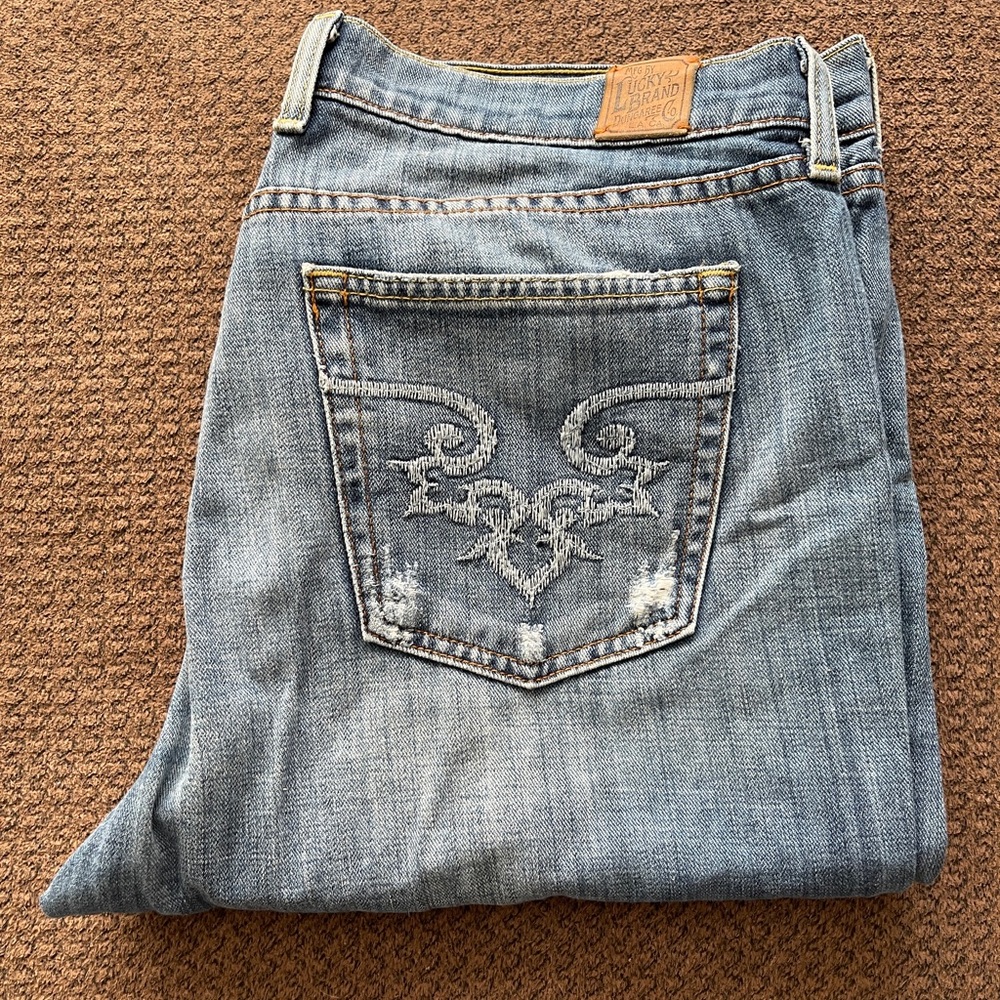 Lucky brand boot cut size 16